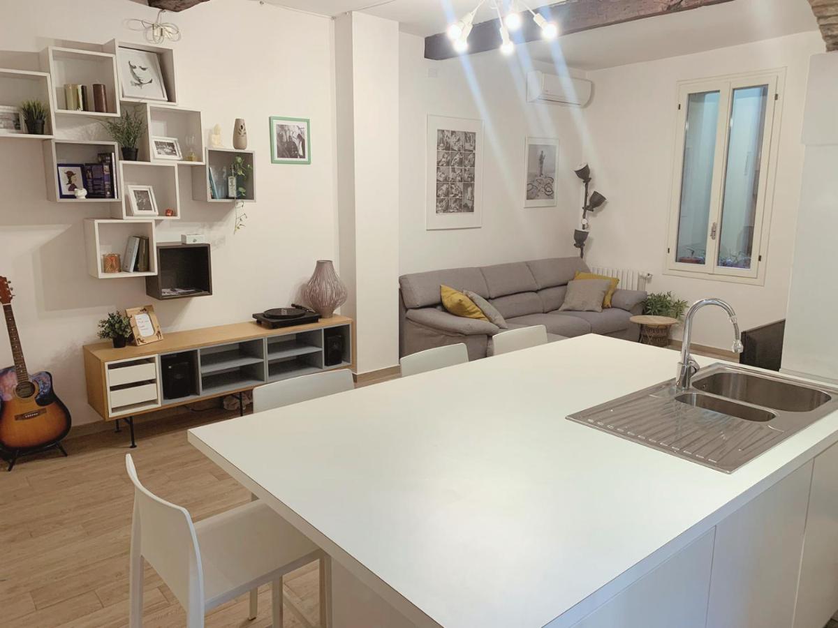 Premium Apartment In The City Center - Via Orfeo 12 Bologna Ngoại thất bức ảnh